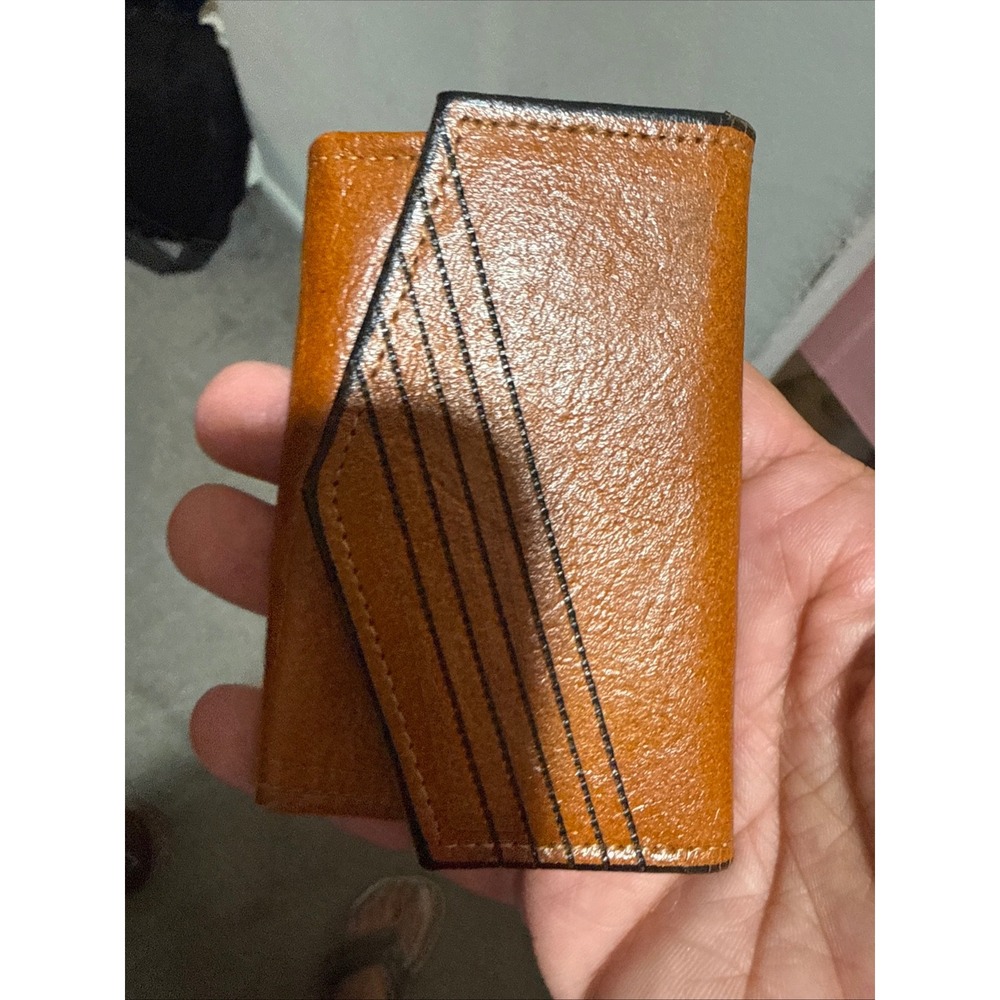 Princess Gardner Vintage Tan Leather Trifold Key Case 6 Hook Cowhide Split 08